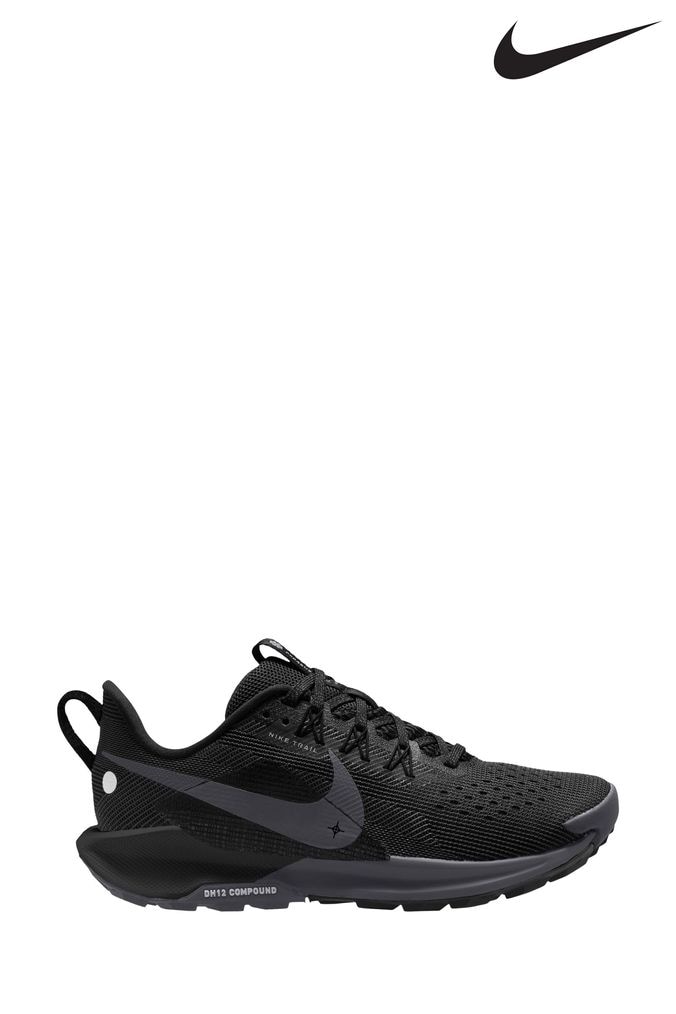 Slip on nike trainers womens clearance
