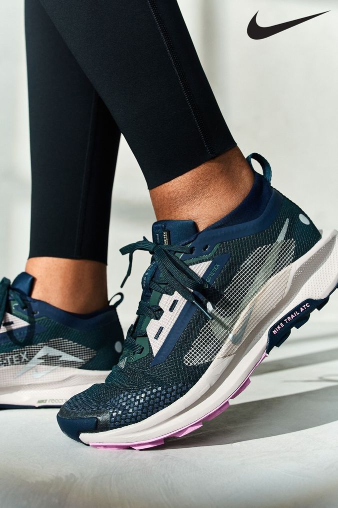 Nike viale junior clearance