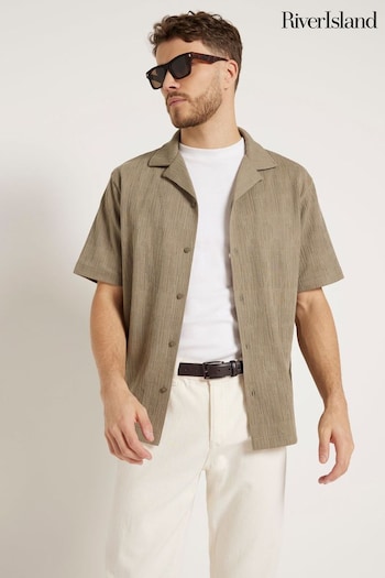 River Island Green Khaki Short Sleeve Regular Fit Revere Plisse Shirt (B87391) | £32