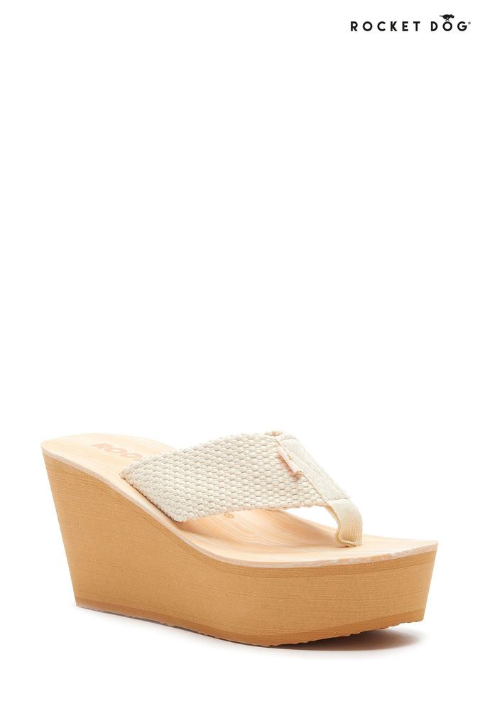 Rocket dog flip flops sale best sale