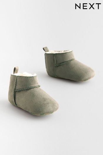 Green Warm Lined Baby Pull On Boots (0-2mths) (B89292) | £9 - £10