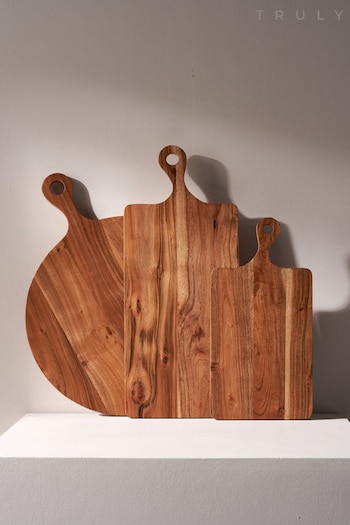 Truly Natural Round Acacia Serving Board (C00185) | £40