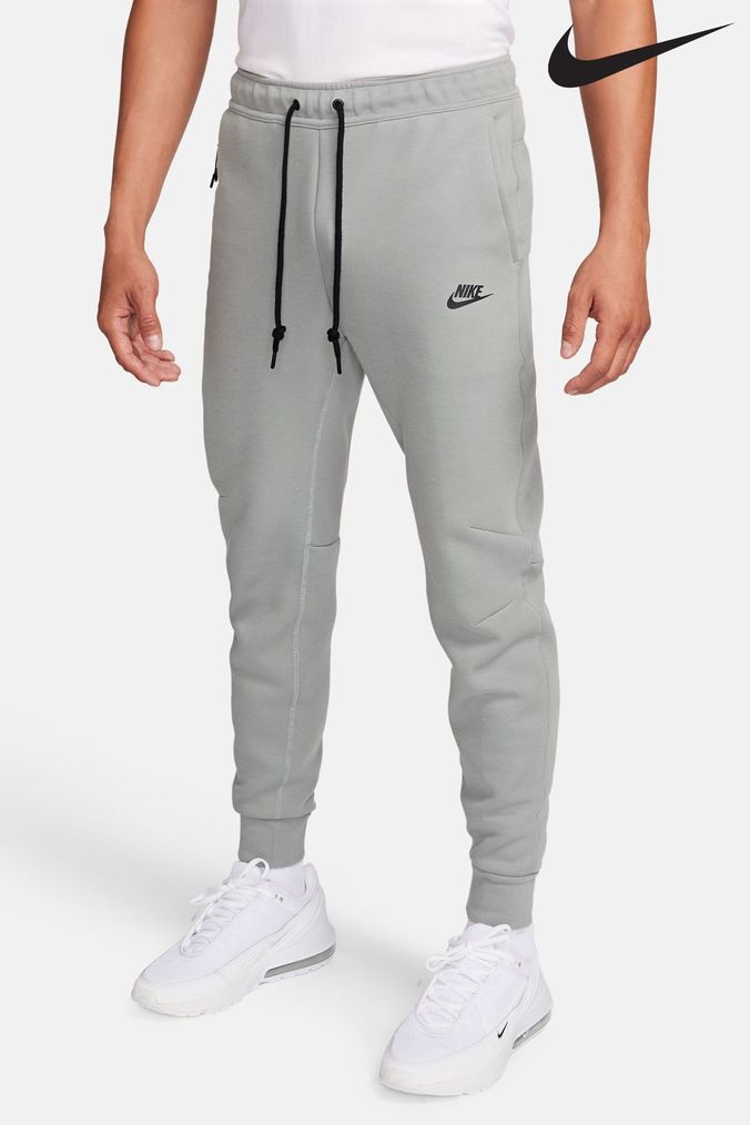 Nike fleece lined sweatpants best sale