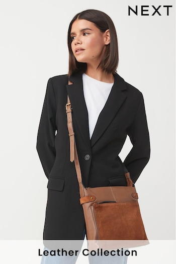 Tan Brown Leather Pocket Messenger Bag (C04865) | £38