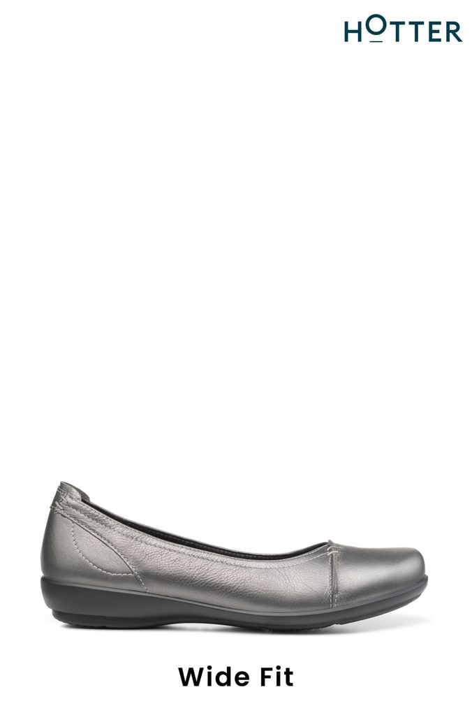 Hotter shoes near me outlet