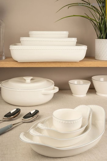 Mary Berry Set of 2 White Signature Oval Serving Dishes (C24437) | £23