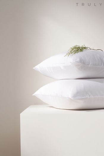 Truly Set of 2 White Bamboo Pillowcases (C27150) | £27