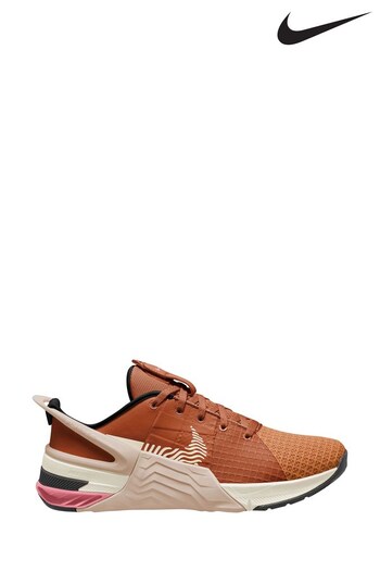 Nike Brown Metcon 8 FlyEase Easy On/Off Training Trainers (C32282) | £125