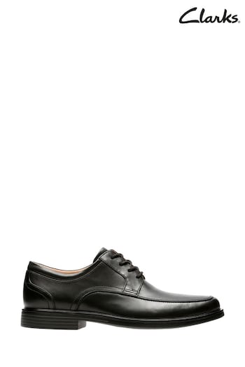 Clarks Black Wide Fit (G) Leather Un Aldric Park Shoes (C32958) | £85