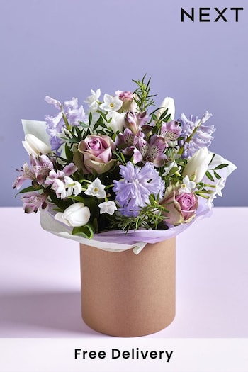 Lilac Fresh Flower Bouquet in Hatbox (C40197) | £35