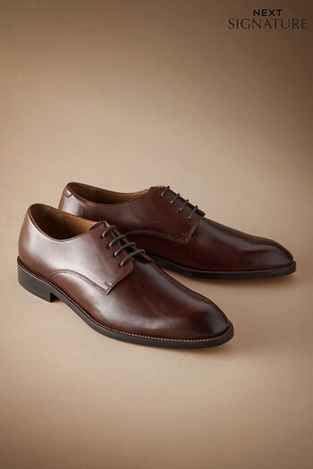 Tan Brown Signature Leather Sole Derby Lace-Up Garavani Shoes (C43933) | £99