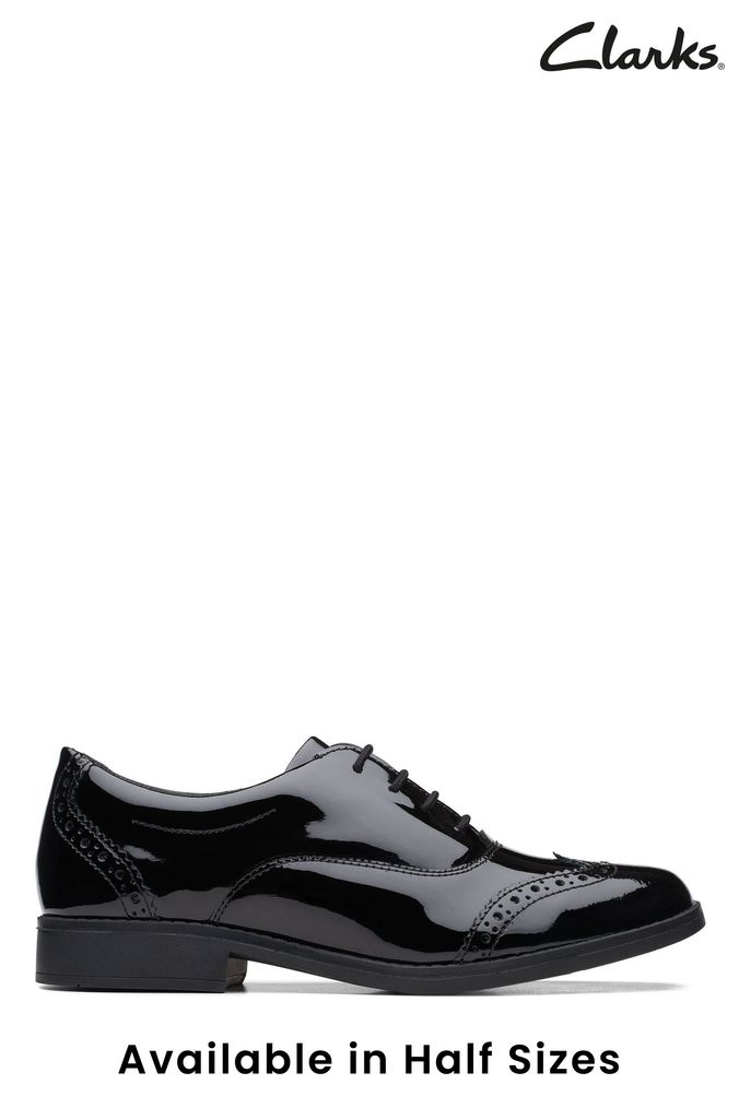 Clarks charlie hot sale brogue