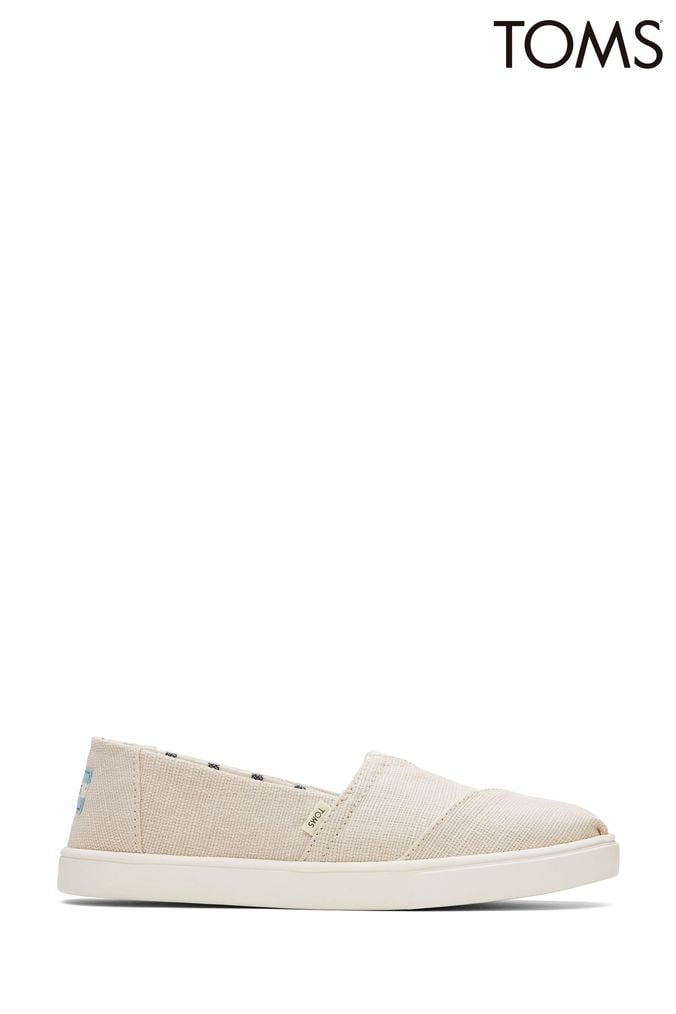 Cream colour shoes deals