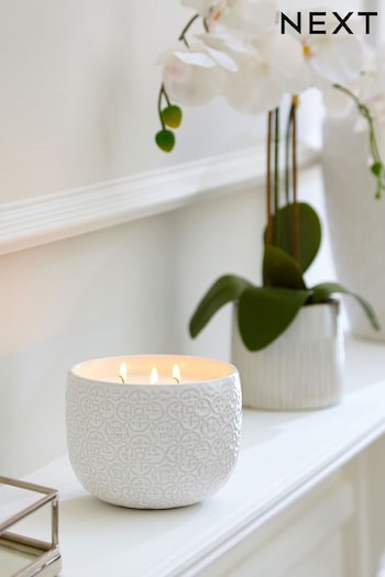 Cream Guava and Lychee Scented Candle with Citronella (C86562) | £16