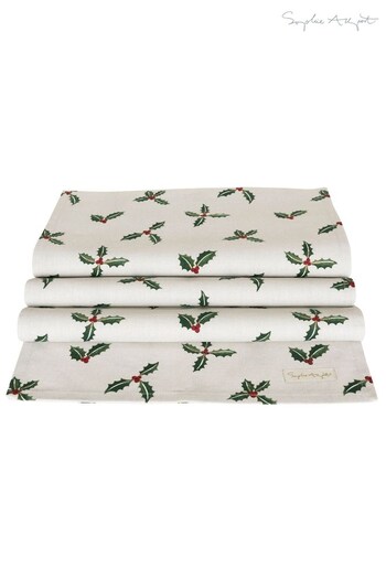 Sophie Allport Natural Holly & Berry Table Runner (C91151) | £28