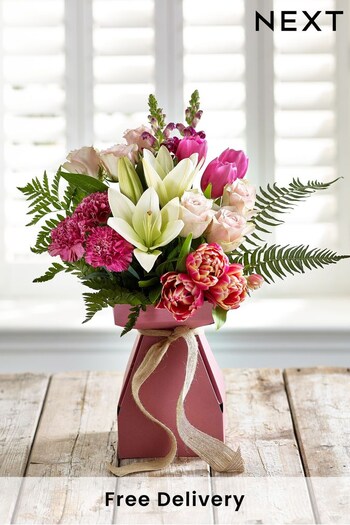 Pink Fresh Flower Bouquet in Gift Bag (D02315) | £40