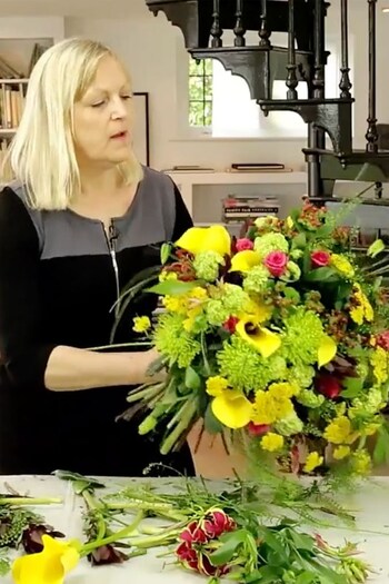 Learning With Experts Flower Arranging With Paula Pryke Expert Course (D14373) | £125