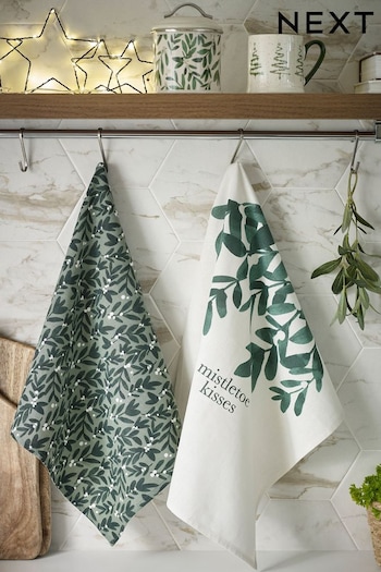 Set of 2 Green Mistletoe Tea Towels (D24502) | £9