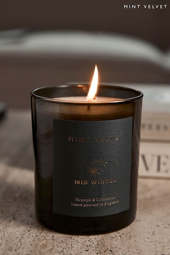 Mint Velvet Cream Mid-Winter Scented Candle (D27782) | £29
