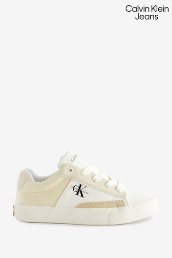 Calvin Klein Jeans Boys White Lace Up Trainers (D32987) | £63