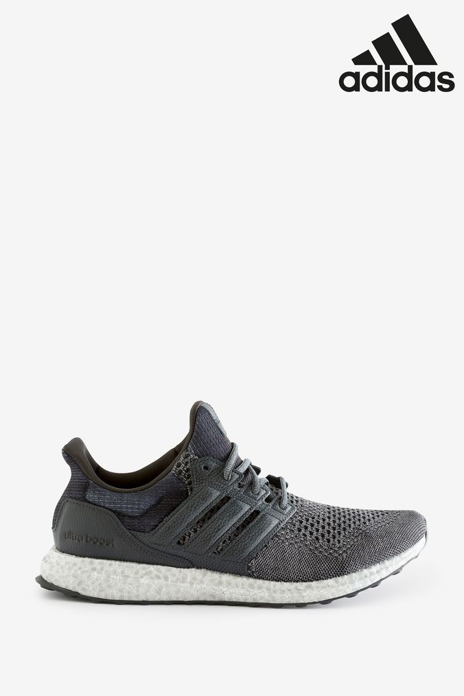 Mens hot sale grey ultraboost