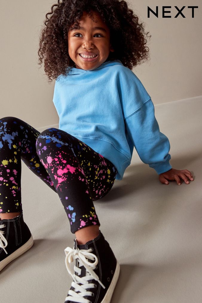 Little girls best sale in leggings