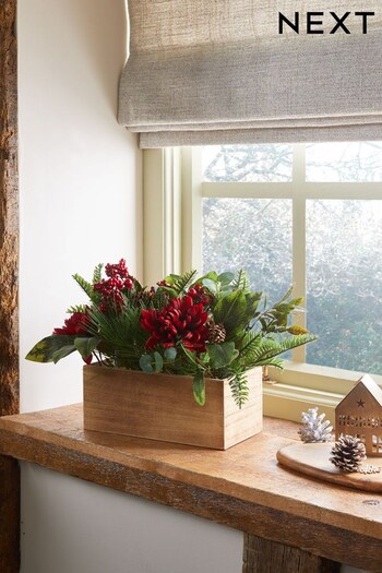 Red/Green Artificial Christmas Window Box (D48500) | £35