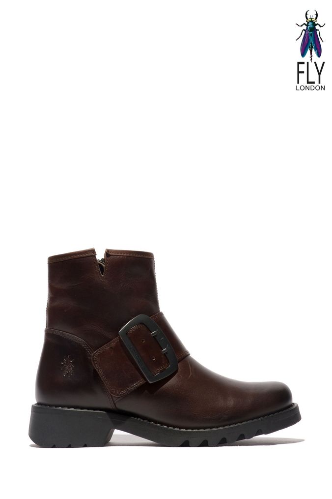 Brown hot sale fly boots