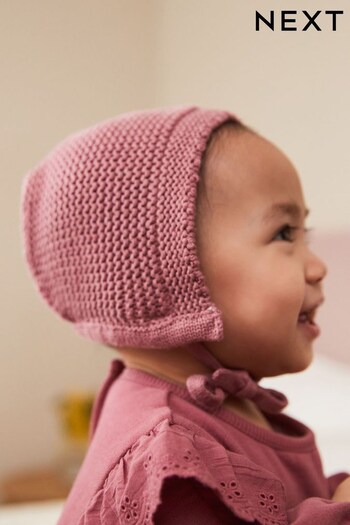 Pink Knitted Bonnet plaque Hat (0mths-2yrs) (D61062) | £6