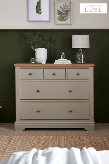 Truffle Hampton Painted Oak Collection Luxe Wide Chest of Drawers (D63014) | £850
