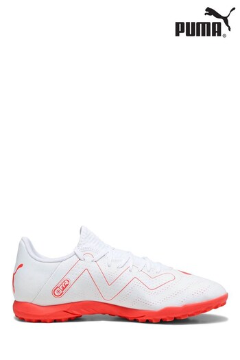 Puma White Future Play Football Boots (D66031) | £50