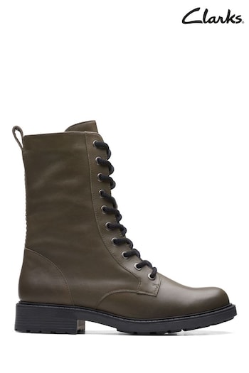Clarks Green Wide Fit Leather Orinoco2 Style Boots (D68122) | £130