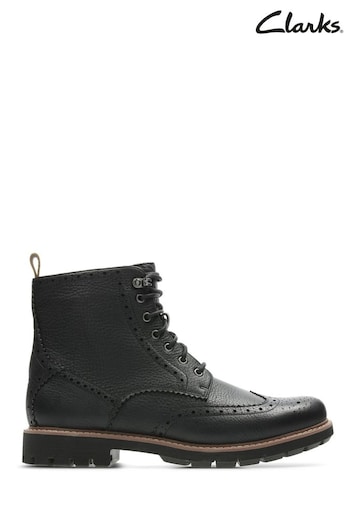 Clarks Black Batcombe Lord Boots (D68688) | £120