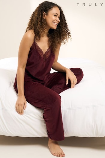 Truly Red Velour Cami And Trouser Set (D70642) | £50