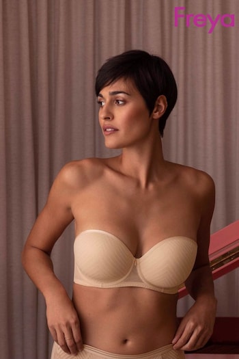 Freya Nude Tailored Underwire Moulded Strapless Bra (D71027) | £45