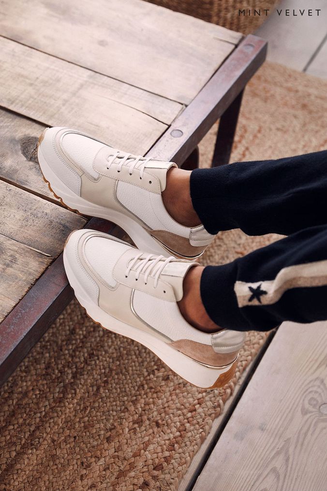 Velvet clearance shoes online