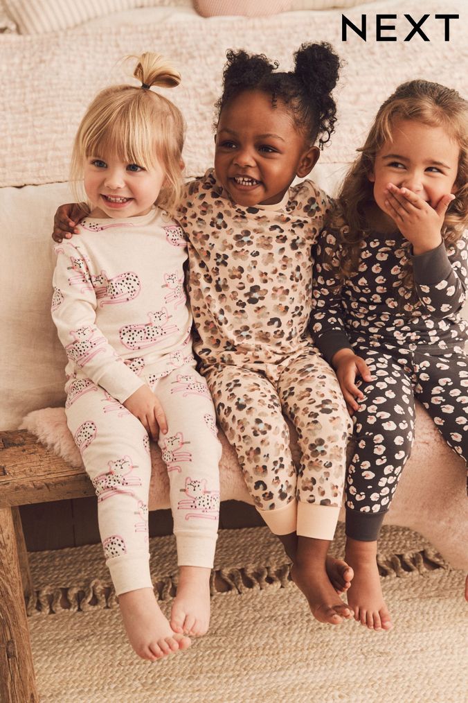 Top more than 150 baby night dress pattern seven.edu.vn