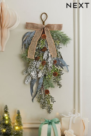 White Snowy Fir Christmas Wreath Swag (D74442) | £25