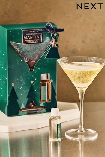 Christmas Passionfruit Martini Set (D74582) | £16