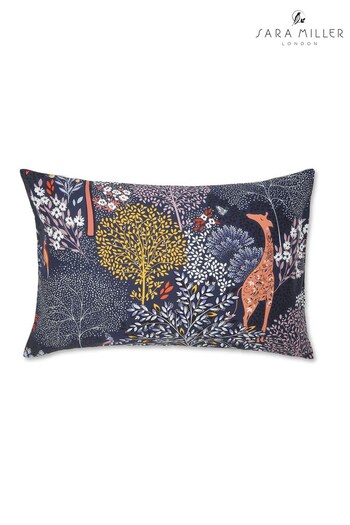 Sara Miller Set of 2 Blue Giraffe's Sanctuary Pillowcases (D75157) | £24