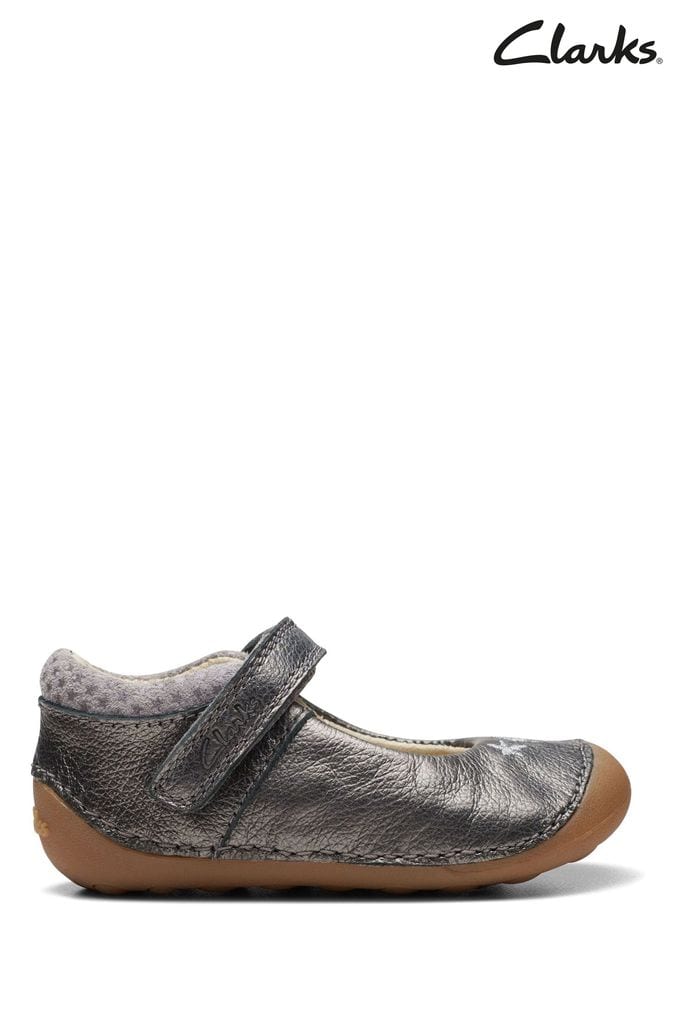 Clarks silver dress sales shoes