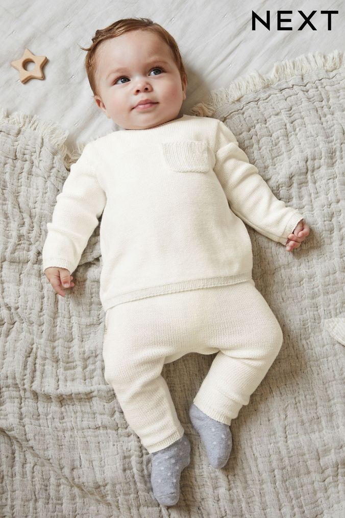 Baby white knitted outlet outfit