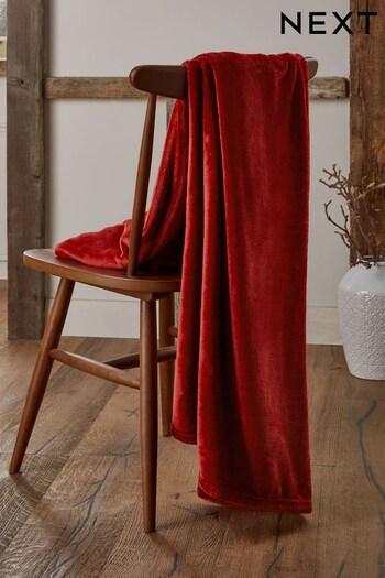 Red Plush Fleece Throw (D83209) | £12 - £22
