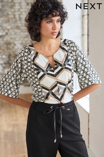 Black/White Geo Short Sleeve Blouse With Hardware Detail (D83504) | £28
