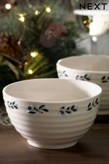 Set of 2 White Christmas Mistletoe Bowls (D84903) | £16
