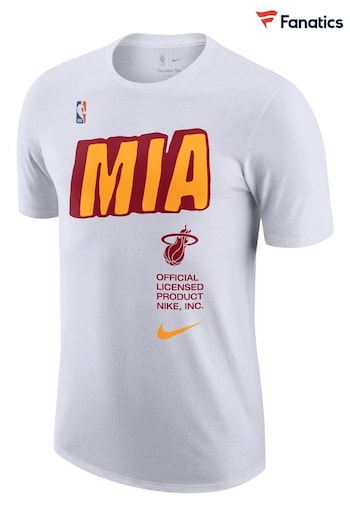 Nike Turns White Fanatics Miami Heat Nike Turns Block Graphic T-Shirt (D95547) | £28