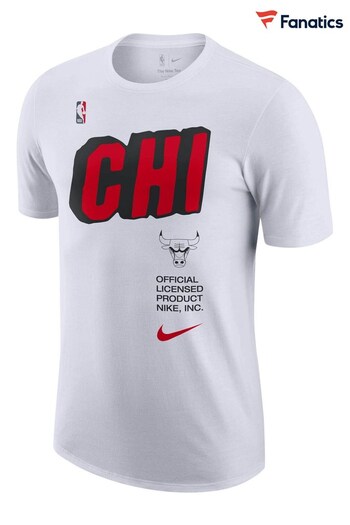 Nike White Fanatics Chicago Bulls Nike Block Graphic T-Shirt (D96203) | £28