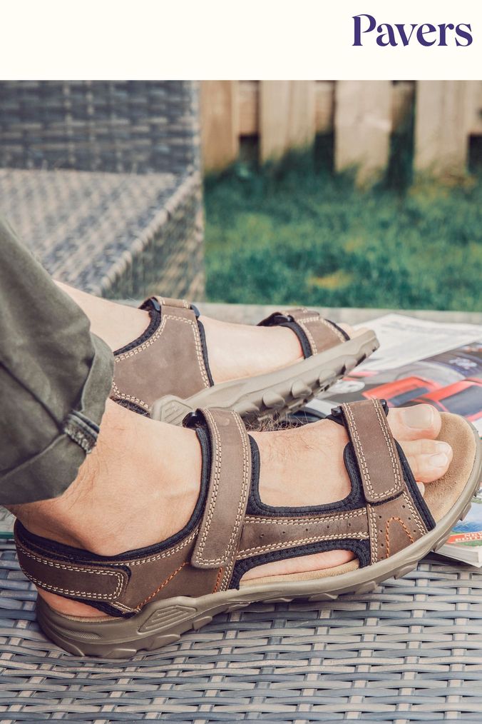 Pavers rieker outlet