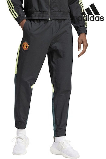 adidas Black Manchester United Urban Purist Woven Pants (E02526) | £65