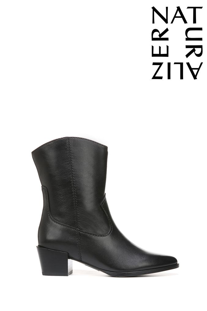Clarks and naturalizer hot sale